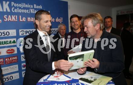 Fussball. Besuch des UEFA Praesidenten Aleksander Ceferin beim SAK.    Aleksander Ceferin, Marjan Velik. Klagenfurt, am 23.3.2018.
Foto: Kuess
---
pressefotos, pressefotografie, kuess, qs, qspictures, sport, bild, bilder, bilddatenbank