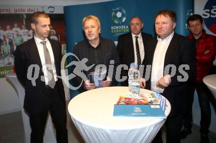 Fussball. Besuch des UEFA Praesidenten Aleksander Ceferin beim SAK.   Aleksander Ceferin, Marjan Velik, Silvo Kumer . Klagenfurt, am 23.3.2018.
Foto: Kuess
---
pressefotos, pressefotografie, kuess, qs, qspictures, sport, bild, bilder, bilddatenbank