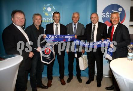 Fussball. Besuch des UEFA Praesidenten Aleksander Ceferin beim SAK.   Silvo Kumer, Marjan Velik, Aleksander Ceferin, Feliks Wieser, Radenko Mijatovic, Marko Wieser. Klagenfurt, am 23.3.2018.
Foto: Kuess
---
pressefotos, pressefotografie, kuess, qs, qspictures, sport, bild, bilder, bilddatenbank