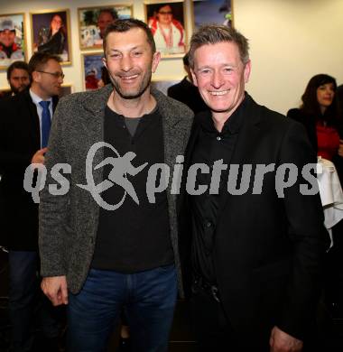 Fussball Laenderspiel. Oesterreich gegen Slowenien.Come together. Sport baut Bruecken.  Walter Kogler, Landessportdirektor Arno Arthofer. Klagenfurt, am 23.3.2018.
Foto: Kuess

---
pressefotos, pressefotografie, kuess, qs, qspictures, sport, bild, bilder, bilddatenbank