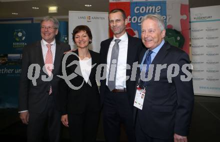 Fussball Laenderspiel. Oesterreich gegen Slowenien.Come together. Sport baut Bruecken. Landeshauptmann Peter Kaiser, Slowenische Sportministerin Maja Bakovec-Brencic, UEFA Praesident Aleksander Ceferin, Leo Windtner. Klagenfurt, am 23.3.2018.
Foto: Kuess

---
pressefotos, pressefotografie, kuess, qs, qspictures, sport, bild, bilder, bilddatenbank