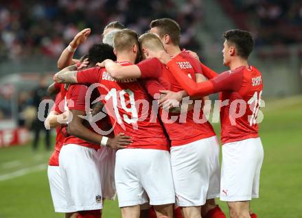 Fussball Laenderspiel. Oesterreich gegen Slowenien.Come together. Sport baut Bruecken.  Torjubel (Oesterreich). Klagenfurt, am 23.3.2018.
Foto: Kuess

---
pressefotos, pressefotografie, kuess, qs, qspictures, sport, bild, bilder, bilddatenbank