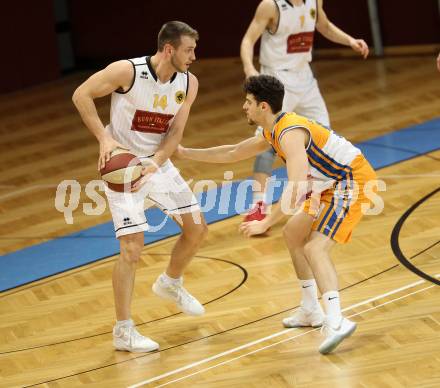 Basketball 2. Bundesliga. Playdown. 2. Runde. Woerthersee Piraten gegen BBU Salzburg. Kunovjanek Maximilian (Piraten), Sergio Jimenez, (Salzburg). Klagenfurt, am 24.3.2018.
Foto: Kuess
---
pressefotos, pressefotografie, kuess, qs, qspictures, sport, bild, bilder, bilddatenbank