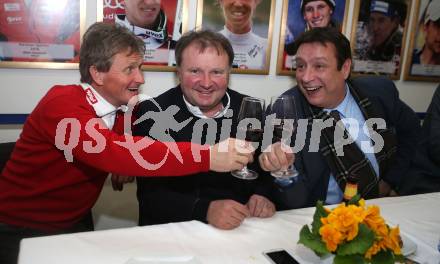 Fussball Laenderspiel. Oesterreich gegen Slowenien.Come together. Sport baut Bruecken.  Ivan Ramsak, Silvo Kumer, Lorenz Kumer. Klagenfurt, am 23.3.2018.
Foto: Kuess

---
pressefotos, pressefotografie, kuess, qs, qspictures, sport, bild, bilder, bilddatenbank