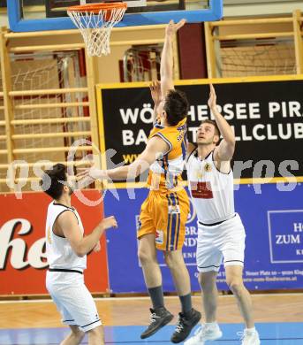 Basketball 2. Bundesliga. Playdown. 2. Runde. Woerthersee Piraten gegen BBU Salzburg. Gspandl Daniel, 	Kunovjanek Maximilian (Piraten), Guillermo Sanchez (Salzburg). Klagenfurt, am 24.3.2018.
Foto: Kuess
---
pressefotos, pressefotografie, kuess, qs, qspictures, sport, bild, bilder, bilddatenbank