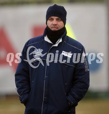 Fussball Kaerntner Liga. SAK gegen Spittal. Trainer Goran Jolic (SAK). Klagenfurt, am 23.3.2018.
Foto: Kuess
---
pressefotos, pressefotografie, kuess, qs, qspictures, sport, bild, bilder, bilddatenbank