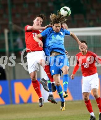 Fussball Laenderspiel. Oesterreich gegen Slowenien.Come together. Sport baut Bruecken.  Julian Baumgartlinger,  (Oesterreich), Rene Krhin (Slowienien). Klagenfurt, am 23.3.2018.
Foto: Kuess

---
pressefotos, pressefotografie, kuess, qs, qspictures, sport, bild, bilder, bilddatenbank