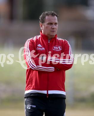 Fussball. Kaerntner Liga. Kraig gegen St. Jakob/Ros.. Trainer Alexander Suppantschitsch  (St. Jakob). Kraig, 31.3.2018.
Foto: Kuess
---
pressefotos, pressefotografie, kuess, qs, qspictures, sport, bild, bilder, bilddatenbank