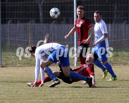 Fussball. Kaerntner Liga. Kraig gegen St. Jakob/Ros.. Moritz Johannes Kirbach (Kraig), Wolfgang Michael Sereinig  (St. Jakob). Kraig, 31.3.2018.
Foto: Kuess
---
pressefotos, pressefotografie, kuess, qs, qspictures, sport, bild, bilder, bilddatenbank