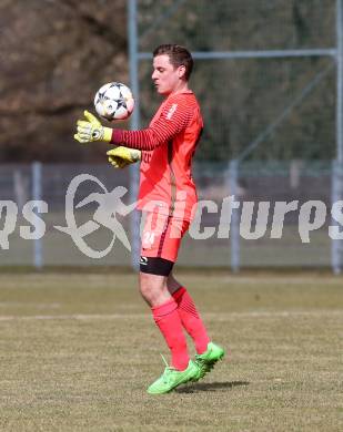 Fussball. Kaerntner Liga. Kraig gegen St. Jakob/Ros.. Stefan Petautschnig (Kraig). Kraig, 31.3.2018.
Foto: Kuess
---
pressefotos, pressefotografie, kuess, qs, qspictures, sport, bild, bilder, bilddatenbank