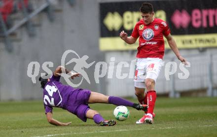 Fussball. Regionalliga. SK Austria Klagenfurt gegen Union Raiffeisen Gurten. Okan Ekmekci,  (SK Austria Klagenfurt), Rene Wirth  (Union Raiffeisen Gurten). Klagenfurt, 31.3.2018.
Foto: Kuess
---
pressefotos, pressefotografie, kuess, qs, qspictures, sport, bild, bilder, bilddatenbank