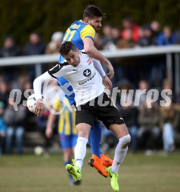 Fussball 2. Klasse A. Lurnfeld gegen Muehldorf. Marco Krassnitzer, (Lurnfeld),  Christopher Fruehwirth (Muehldorf). Moellbruecke, am 1.4.2018.
Foto: Kuess
---
pressefotos, pressefotografie, kuess, qs, qspictures, sport, bild, bilder, bilddatenbank