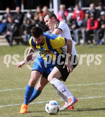 Fussball 2. Klasse A. Lurnfeld gegen Muehldorf. Marco Krassnitzer,  (Lurnfeld),  Suvad Grabus (Muehldorf). Moellbruecke, am 1.4.2018.
Foto: Kuess
---
pressefotos, pressefotografie, kuess, qs, qspictures, sport, bild, bilder, bilddatenbank