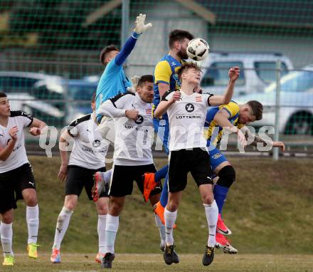 Fussball 2. Klasse A. Lurnfeld gegen Muehldorf. Marco Krassnitzer, Benjamin Friedrich Josef Maier (Lurnfeld), Stefan Schwarzenbacher, Dominik Heinrich johann Obweger, Jasmin Dzafic  (Muehldorf). Moellbruecke, am 1.4.2018.
Foto: Kuess
---
pressefotos, pressefotografie, kuess, qs, qspictures, sport, bild, bilder, bilddatenbank