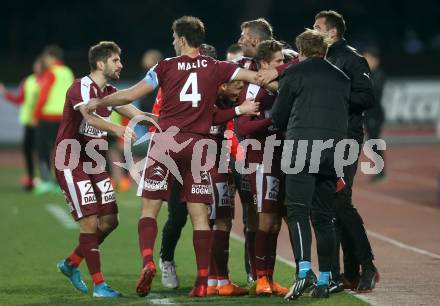 Fussball tipico Bundesliga. RZ Pellets WAC gegen Mattersburg. Torjubel Mattersburg. Wolfsberg, am 7.4.2018.
Foto: Kuess

---
pressefotos, pressefotografie, kuess, qs, qspictures, sport, bild, bilder, bilddatenbank