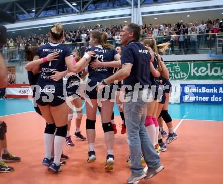 Volleyball. Bundesliga Frauen. Finale. SG Kelag Klagenfurt gegen UVC Holding Graz. Jubel (Klagenfurt). Klagenfurt, am 8.4.2018.
Foto: Kuess
---
pressefotos, pressefotografie, kuess, qs, qspictures, sport, bild, bilder, bilddatenbank