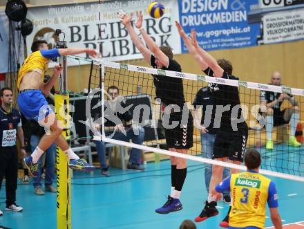 Volleyball Bundesliga Herren. DenitBank AG Volley League Men. SK Posojilnica Aich/Dob gegen SG Union Raiffeisen Waldviertel. Michal Petras,  (Aich/Dob), Matiss Gabdullins (Waldviertel). Bleiburg, am 15.4.2018.
Foto: Kuess
---
pressefotos, pressefotografie, kuess, qs, qspictures, sport, bild, bilder, bilddatenbank