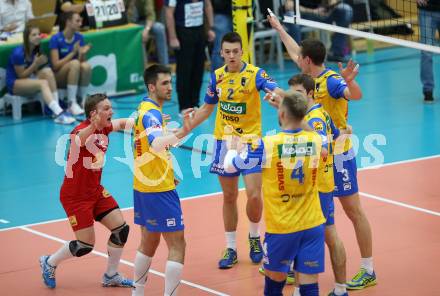 Volleyball Bundesliga Herren. DenitBank AG Volley League Men. SK Posojilnica Aich/Dob gegen SG Union Raiffeisen Waldviertel.  Jubel (Aich/Dob). Bleiburg, am 15.4.2018.
Foto: Kuess
---
pressefotos, pressefotografie, kuess, qs, qspictures, sport, bild, bilder, bilddatenbank