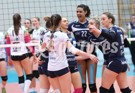 Volleyball. Bundesliga Frauen. Volley League Women. SG Kelag Klagenfurt gegen UVC Holding Graz. Jubel (Klagenfurt), . Klagenfurt, am 14.4.2018.
Foto: Kuess
---
pressefotos, pressefotografie, kuess, qs, qspictures, sport, bild, bilder, bilddatenbank