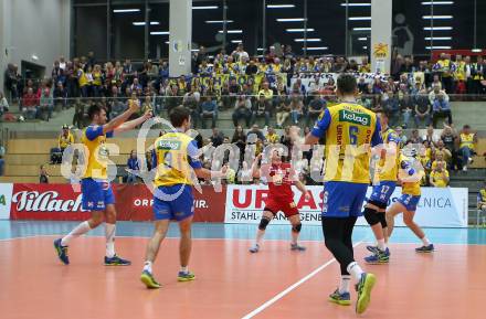 Volleyball Bundesliga Herren. DenitBank AG Volley League Men. SK Posojilnica Aich/Dob gegen SG Union Raiffeisen Waldviertel. Jubel (Aich/Dob). Bleiburg, am 15.4.2018.
Foto: Kuess
---
pressefotos, pressefotografie, kuess, qs, qspictures, sport, bild, bilder, bilddatenbank