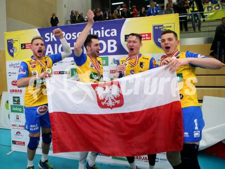 Volleyball Bundesliga Herren. DenitBank AG Volley League Men. SK Posojilnica Aich/Dob gegen SG Union Raiffeisen Waldviertel. Jubel  Jan Krol, Lukasz Wiese, David Michel, Wiktor Siewierski (Meister Aich/Dob). Bleiburg, am 15.4.2018.
Foto: Kuess
---
pressefotos, pressefotografie, kuess, qs, qspictures, sport, bild, bilder, bilddatenbank