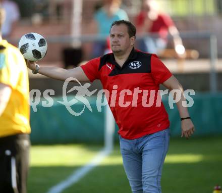 Fussball. Kaerntner Liga. St. Jakob Ros. gegen ATUS Ferlach. Trainer 	Alexander Suppantschitsch (St. Jakob). St. Jakob, 21.4.2018.
Foto: Kuess
---
pressefotos, pressefotografie, kuess, qs, qspictures, sport, bild, bilder, bilddatenbank