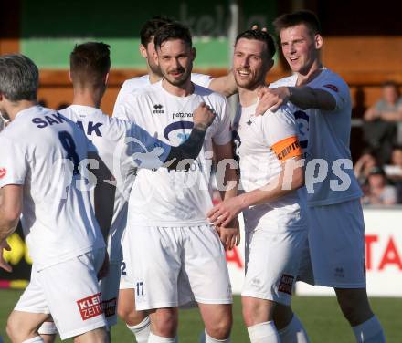 Fussball Kaerntner Liga. SAK gegen Annabichler SV. Torjubel Darjan Aleksic, Patrick Lausegger (SAK). Welzenegg, am 20.4.2018.
Foto: Kuess
---
pressefotos, pressefotografie, kuess, qs, qspictures, sport, bild, bilder, bilddatenbank