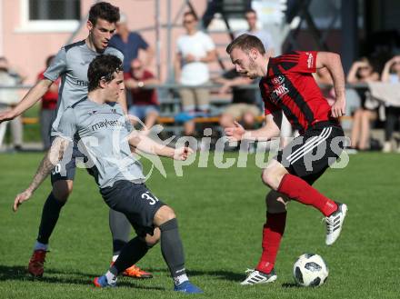Fussball. Kaerntner Liga. St. Jakob Ros. gegen ATUS Ferlach. Thomas Ogradnig (St. Jakob), Christopher Katschnig (Ferlach). St. Jakob, 21.4.2018.
Foto: Kuess
---
pressefotos, pressefotografie, kuess, qs, qspictures, sport, bild, bilder, bilddatenbank