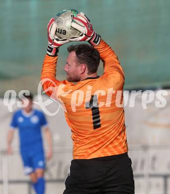 Fussball Kaerntner Liga. SAK gegen Annabichler SV. Alexander Schenk  (ASV). Welzenegg, am 20.4.2018.
Foto: Kuess
---
pressefotos, pressefotografie, kuess, qs, qspictures, sport, bild, bilder, bilddatenbank