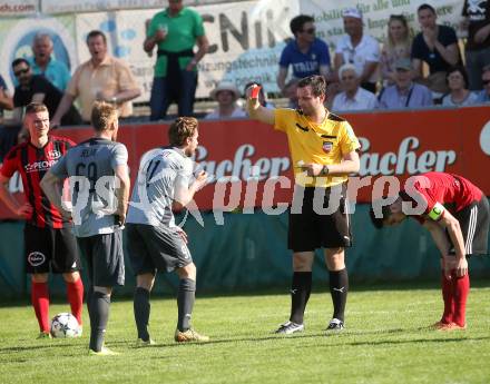Fussball. Kaerntner Liga. St. Jakob Ros. gegen ATUS Ferlach. rote Karte fuer Jakob Orgonyi (Ferlach). St. Jakob, 21.4.2018.
Foto: Kuess
---
pressefotos, pressefotografie, kuess, qs, qspictures, sport, bild, bilder, bilddatenbank
