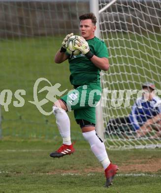 Fussball Kaerntner Liga. Bleiburg gegen Feldkirchen.  Dario Pick (Feldkirchen). Bleiburg, am 28.4.2018.
Foto: Kuess
---
pressefotos, pressefotografie, kuess, qs, qspictures, sport, bild, bilder, bilddatenbank