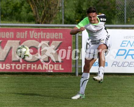 Fussball Kaerntner Liga. Bleiburg gegen Feldkirchen.  Sebastian Hertelt(Feldkirchen). Bleiburg, am 28.4.2018.
Foto: Kuess
---
pressefotos, pressefotografie, kuess, qs, qspictures, sport, bild, bilder, bilddatenbank