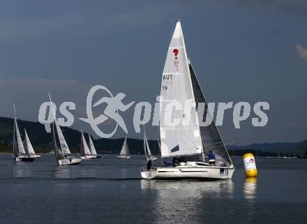 Seegeln. Europameisterschaft. Union Yachtclub Woerthersee.  Walter Passegger (AUT Startnummer 19). Dellach, 2.5.2018.
Foto: Kuess
---
pressefotos, pressefotografie, kuess, qs, qspictures, sport, bild, bilder, bilddatenbank