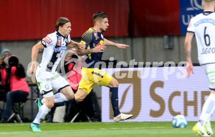 Fussball. Uniqa OEFB Cup Finale. SK Puntigamer Sturm Graz gegen FC Red Bull Salzburg. Stefan Hierlaender,  (Graz), Patrick Farkas (Salzburg). Woerthersee Stadion Klagenfurt, 9.5.2018.
Foto: Kuess
---
pressefotos, pressefotografie, kuess, qs, qspictures, sport, bild, bilder, bilddatenbank