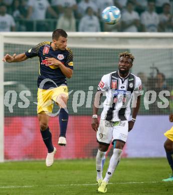 Fussball. Uniqa OEFB Cup Finale. SK Puntigamer Sturm Graz gegen FC Red Bull Salzburg. Osagie Bright Edomwonyi, (Graz),  Stefan Lainer (Salzburg). Woerthersee Stadion Klagenfurt, 9.5.2018.
Foto: Kuess
---
pressefotos, pressefotografie, kuess, qs, qspictures, sport, bild, bilder, bilddatenbank