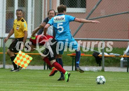 Fussball. Kaerntner Liga. St. Jakob Ros. gegen ATSV Wolfsberg. Manuel Alexander Schuettelkopf,  (St. Jakob), Patrick Marzi (Wolfsberg). St. Jakob, 12.5.2018.
Foto: Kuess
---
pressefotos, pressefotografie, kuess, qs, qspictures, sport, bild, bilder, bilddatenbank