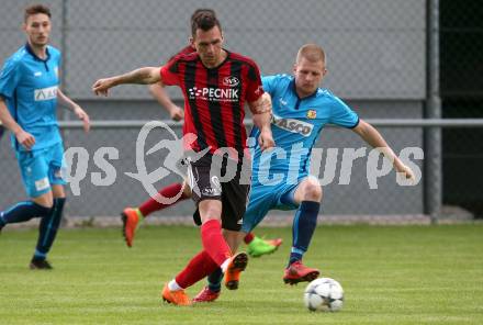Fussball. Kaerntner Liga. St. Jakob Ros. gegen ATSV Wolfsberg. Davor Bokalic, (St. Jakob), Jonas Warmuth (Wolfsberg). St. Jakob, 12.5.2018.
Foto: Kuess
---
pressefotos, pressefotografie, kuess, qs, qspictures, sport, bild, bilder, bilddatenbank