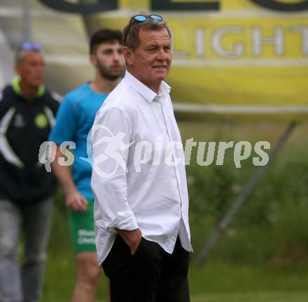 Fussball. Kaerntner Liga. St. Jakob Ros. gegen ATSV Wolfsberg. Trainer Helmut Kirisits  (Wolfsberg). St. Jakob, 12.5.2018.
Foto: Kuess
---
pressefotos, pressefotografie, kuess, qs, qspictures, sport, bild, bilder, bilddatenbank
