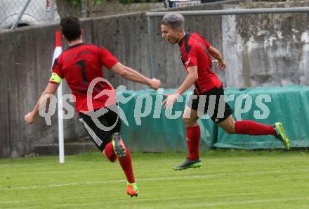 Fussball. Kaerntner Liga. St. Jakob Ros. gegen ATSV Wolfsberg. Torjubel Christoph Omann, Manuel Alexander Schuettelkopf	 (St. Jakob). St. Jakob, 12.5.2018.
Foto: Kuess
---
pressefotos, pressefotografie, kuess, qs, qspictures, sport, bild, bilder, bilddatenbank