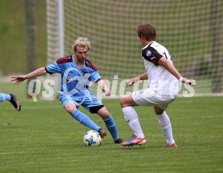 Fussball. Unterliga Ost. Sele Zell gegen Woelfnitz. Tomaz Kreutz (Sele Zell),  David Tamegger (Woelfnitz). Sele Zell, 18.5.2018.
Foto: Kuess
---
pressefotos, pressefotografie, kuess, qs, qspictures, sport, bild, bilder, bilddatenbank