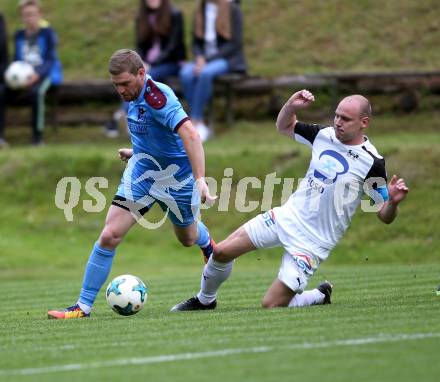 Fussball. Unterliga Ost. Sele Zell gegen Woelfnitz. Miran Kelih (Sele Zell),  Daniel Wernig (Woelfnitz). Sele Zell, 18.5.2018.
Foto: Kuess
---
pressefotos, pressefotografie, kuess, qs, qspictures, sport, bild, bilder, bilddatenbank