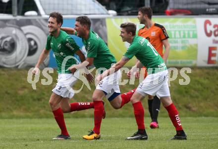 Fussball. Unterliga Ost. Eberstein gegen St. Michael Bleiburg. Torjubel Luka Prasnikar, Harald Stark, David Koerbler (Eberstein). Eberstein, 19.5.2018.
Foto: Kuess
---
pressefotos, pressefotografie, kuess, qs, qspictures, sport, bild, bilder, bilddatenbank
