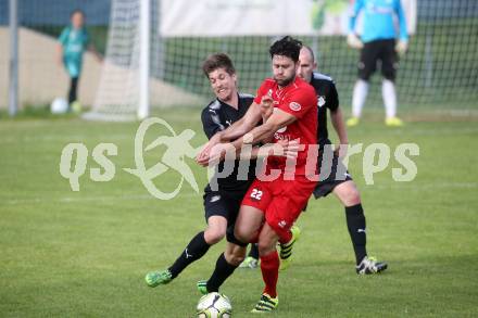 Fussball KFV Cup. Finale. Bleiburg gegen SAK. Mathias Huber, (Bleiburg),  Stephan Buergler (SAK). Bleiburg, am 22.5.2018.
Foto: Kuess
---
pressefotos, pressefotografie, kuess, qs, qspictures, sport, bild, bilder, bilddatenbank