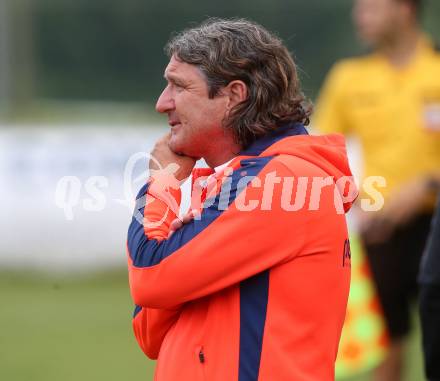 Fussball. Unterliga Ost. Eberstein gegen St. Michael Bleiburg. Trainer Alex Obradovic (Eberstein). Eberstein, 19.5.2018.
Foto: Kuess
---
pressefotos, pressefotografie, kuess, qs, qspictures, sport, bild, bilder, bilddatenbank