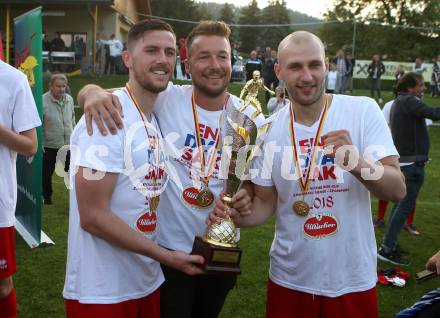 Fussball KFV Cup. Finale. Bleiburg gegen SAK.  Jubel Darjan Aleksic, Patrick Quantschnig, Christian Dlopst (SAK). Bleiburg, am 22.5.2018.
Foto: Kuess
---
pressefotos, pressefotografie, kuess, qs, qspictures, sport, bild, bilder, bilddatenbank