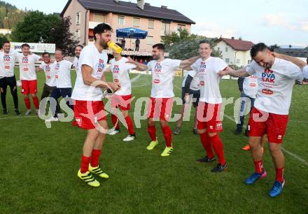 Fussball KFV Cup. Finale. Bleiburg gegen SAK.  Jubel (SAK). Bleiburg, am 22.5.2018.
Foto: Kuess
---
pressefotos, pressefotografie, kuess, qs, qspictures, sport, bild, bilder, bilddatenbank