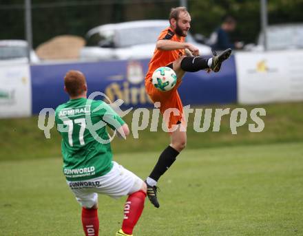 Fussball. Unterliga Ost. Eberstein gegen St. Michael Bleiburg. Franz Pusar,  (Eberstein), Ales Paradiz (St. Michael). Eberstein, 19.5.2018.
Foto: Kuess
---
pressefotos, pressefotografie, kuess, qs, qspictures, sport, bild, bilder, bilddatenbank