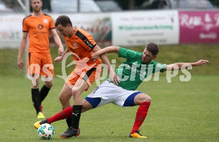 Fussball. Unterliga Ost. Eberstein gegen St. Michael Bleiburg. Harald Stark, (Eberstein), Herbert Skubel  (St. Michael). Eberstein, 19.5.2018.
Foto: Kuess
---
pressefotos, pressefotografie, kuess, qs, qspictures, sport, bild, bilder, bilddatenbank