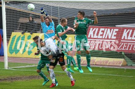 Fussball tipico Bundesliga. RZ Pellets WAC gegen Rapid Wien. Michael Sollbauer, (WAC), Mario Sonnleitner, Tobias Knoflach  (Rapid). Wolfsberg, am 15.5.2018.
Foto: Kuess

---
pressefotos, pressefotografie, kuess, qs, qspictures, sport, bild, bilder, bilddatenbank