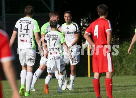 Fussball Kaerntner Liga. KAC 1909 gegenn Feldkirchen.  Torjubel Sebastian Hertelt, Robert Thomas Tiffner, Kevin Alfons Bretis, Sebastian Schmid  (Feldkirchen). Klagenfurt, am 26.5.2018.
Foto: Kuess
---
pressefotos, pressefotografie, kuess, qs, qspictures, sport, bild, bilder, bilddatenbank